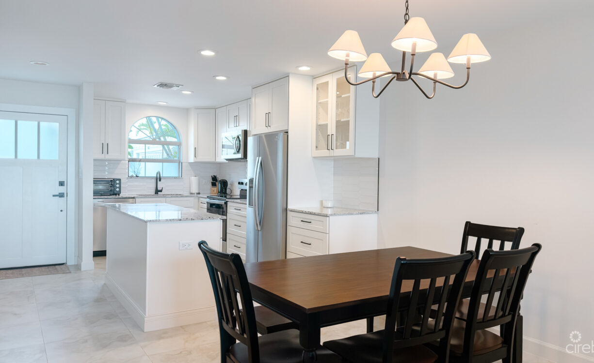WINDSOR VILLAGE 2 BED TOWNHOUSE