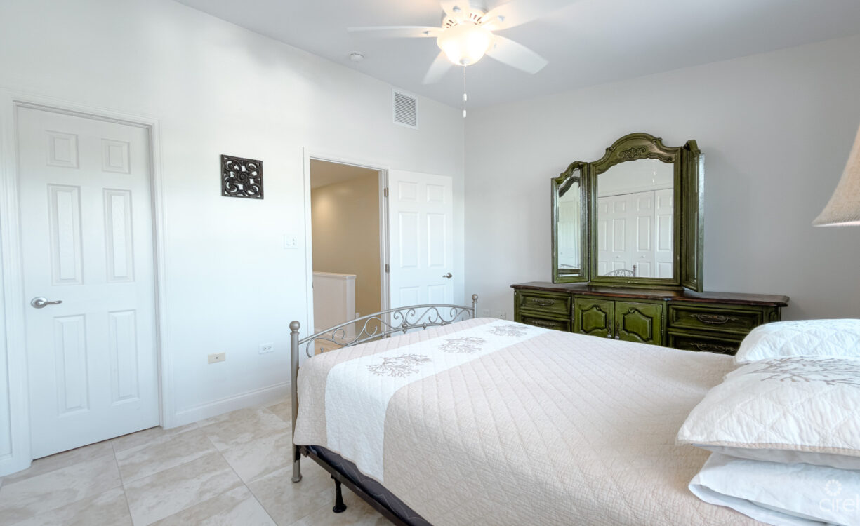 WINDSOR VILLAGE 2 BED TOWNHOUSE