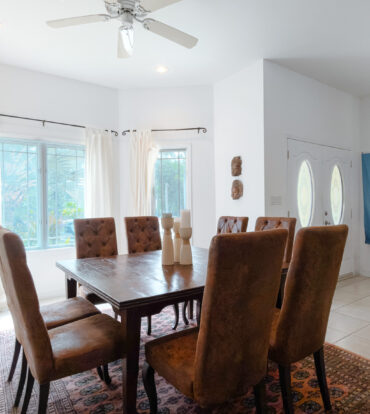 CANAL FRONT HOME 3 BED PROSPECT