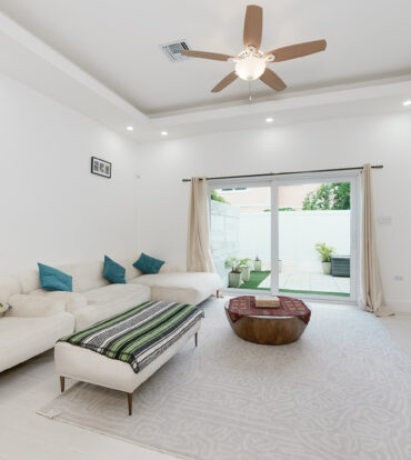 MANTRAS 2 BEDROOM TOWNHOME SOUTH SOUND