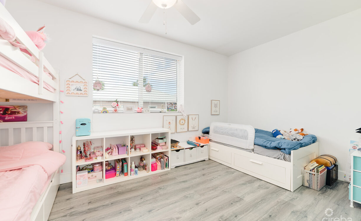 MANTRAS 2 BEDROOM TOWNHOME SOUTH SOUND