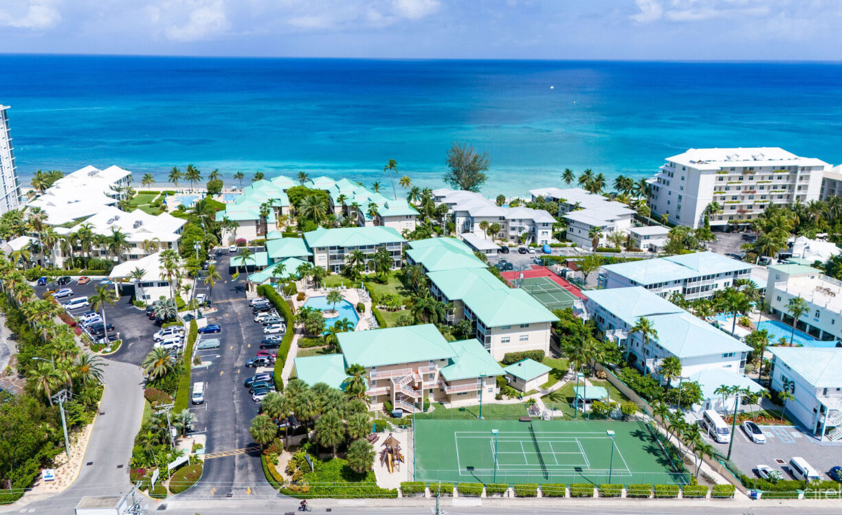 PLANTATION VILLAGE #9- SEVEN MILE BEACH