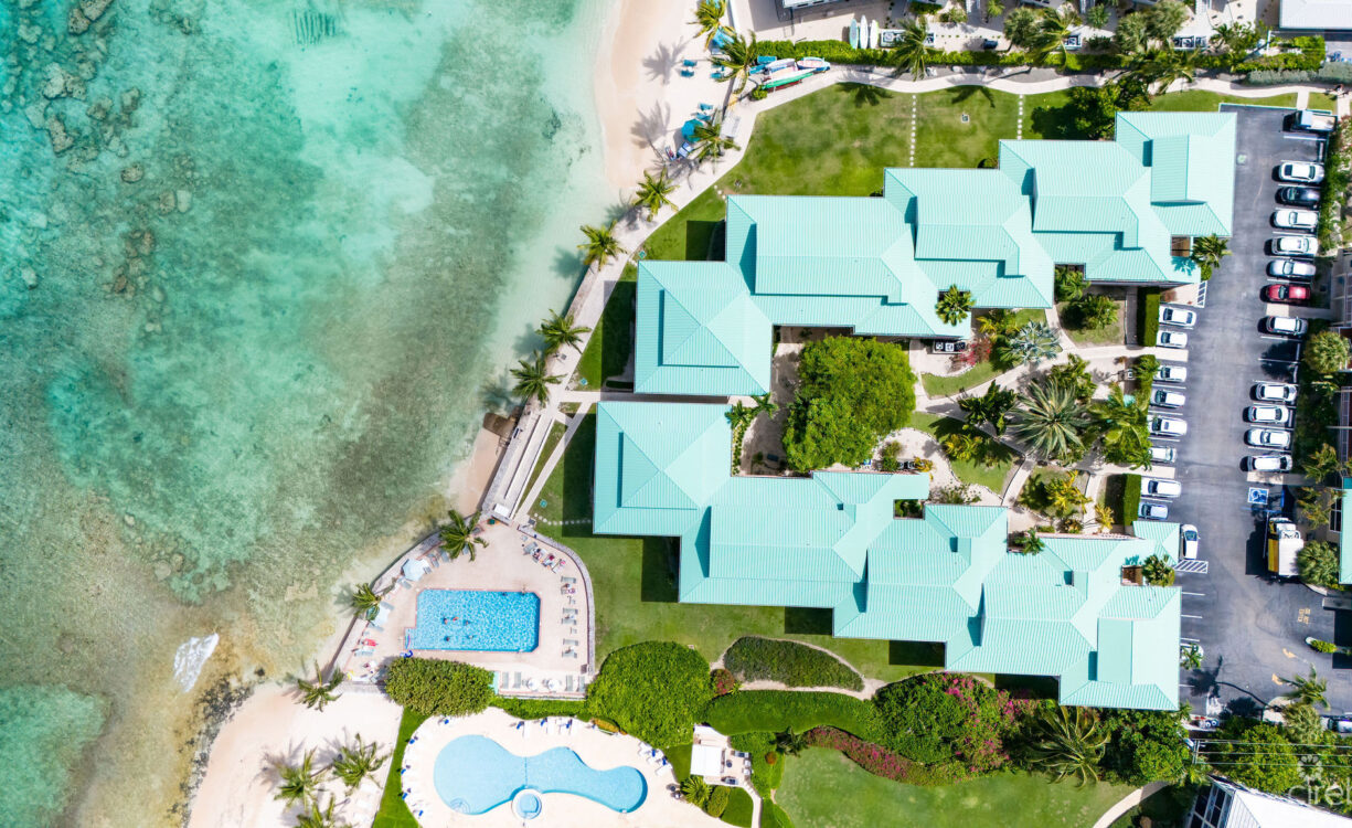 PLANTATION VILLAGE #9- SEVEN MILE BEACH