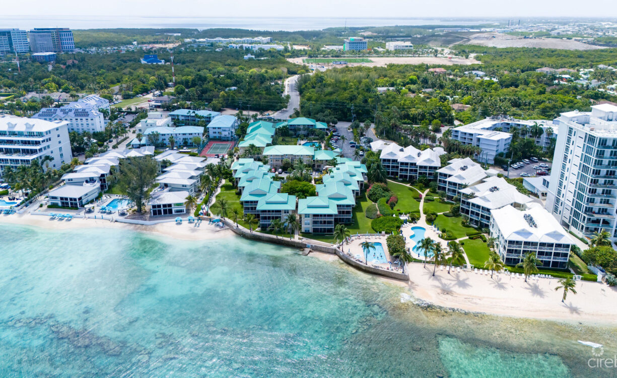 PLANTATION VILLAGE #9- SEVEN MILE BEACH