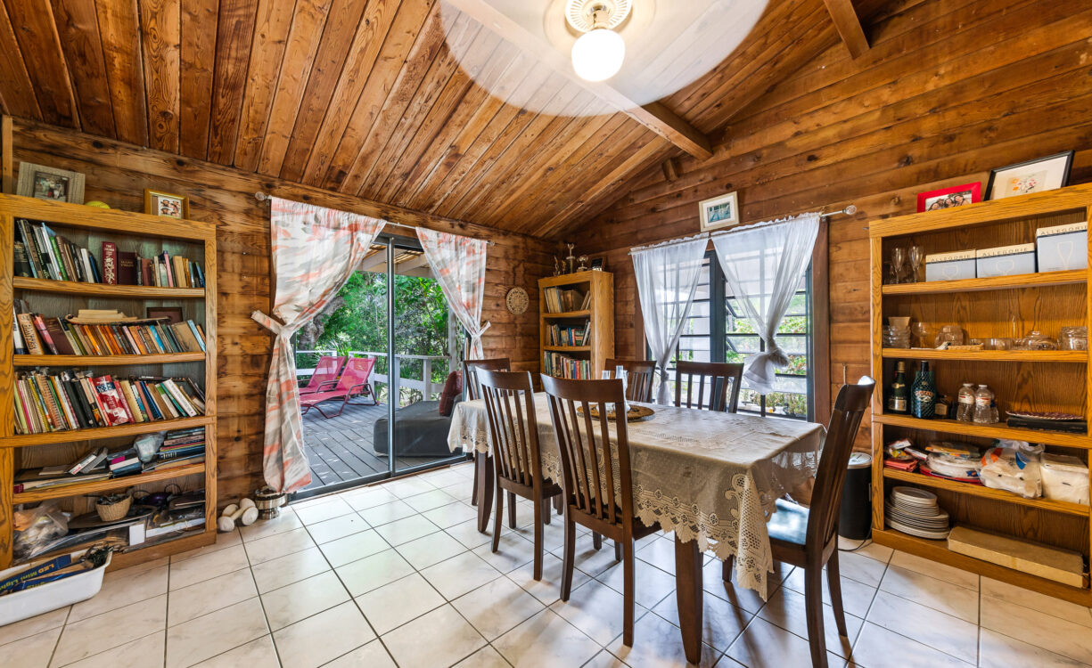 30 PHELAN CLOSE