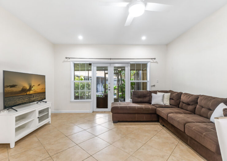 COCO RETREAT 34, GEORGE TOWN CONDO