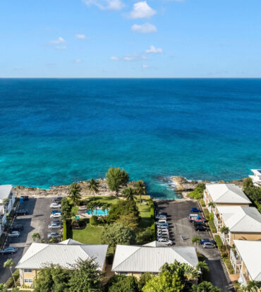 CARIBBEAN COURTS 8B, OCEANFRONT CONDO