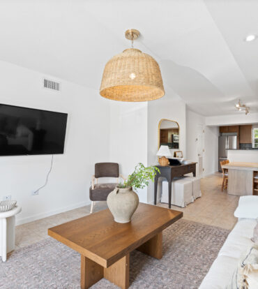 CARIBBEAN COURTS 8B, OCEANFRONT CONDO