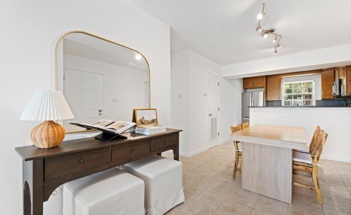CARIBBEAN COURTS 8B, OCEANFRONT CONDO