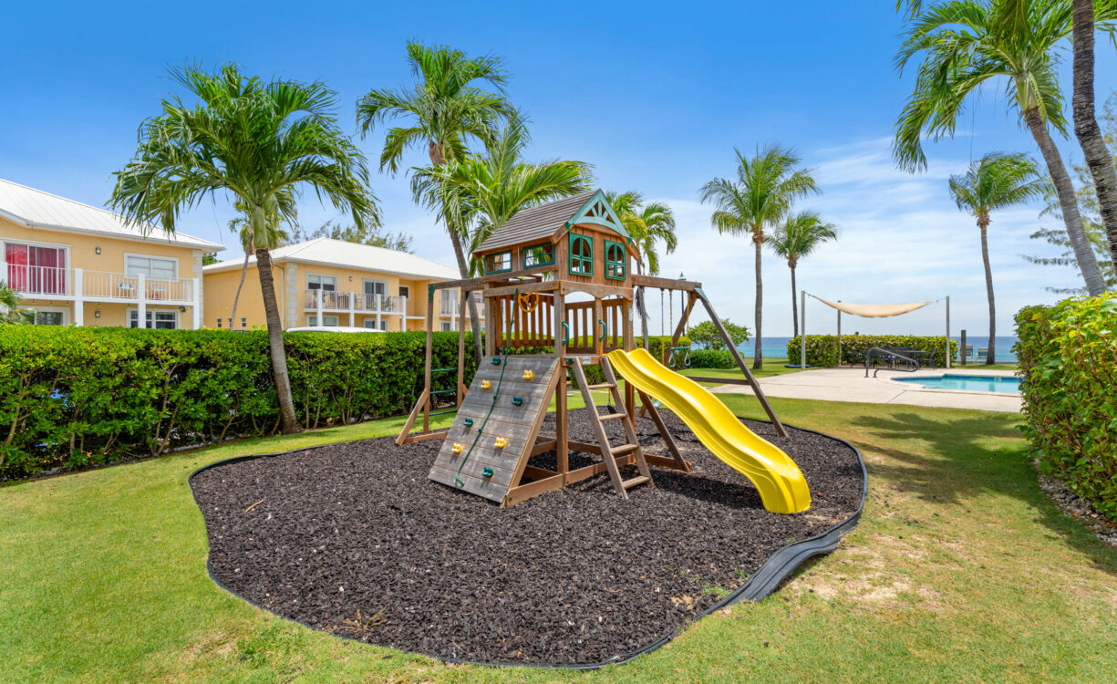 CARIBBEAN COURTS 8B, OCEANFRONT CONDO