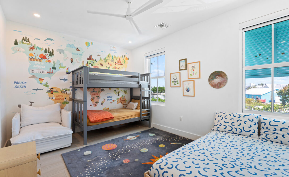 PERIWINKLE 551, 3 BEDROOM TOWNHOME