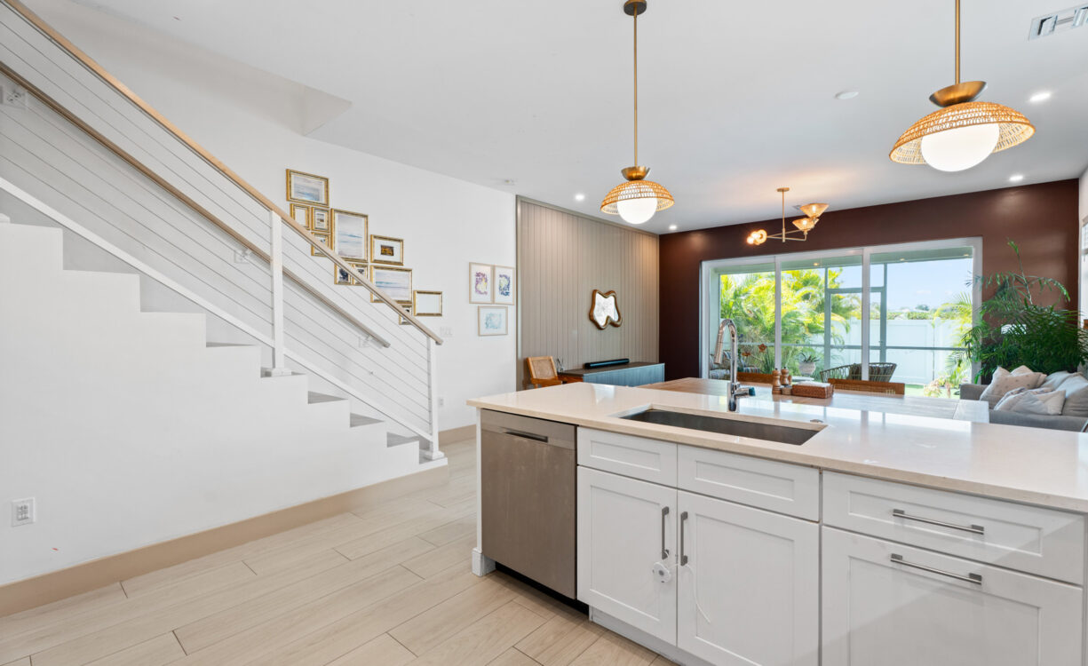 PERIWINKLE 551, 3 BEDROOM TOWNHOME