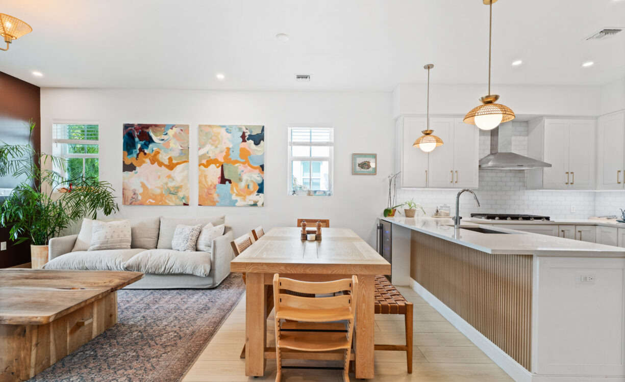 PERIWINKLE 551, 3 BEDROOM TOWNHOME