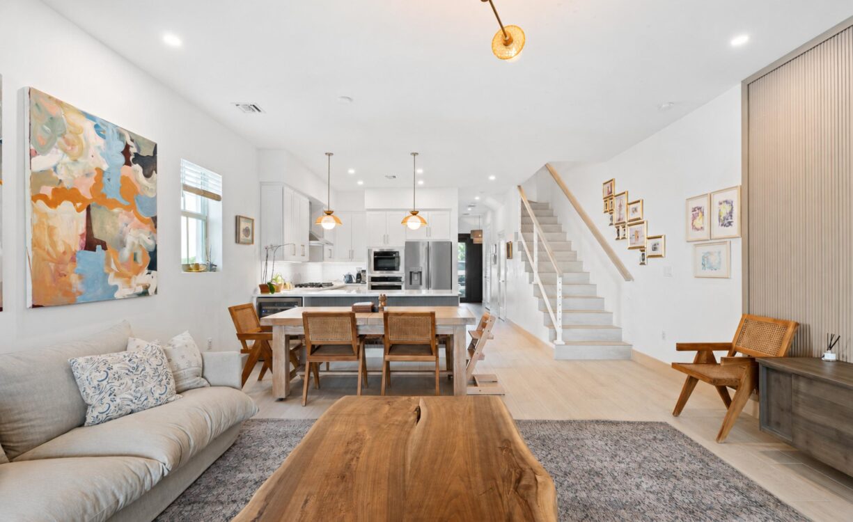 PERIWINKLE 551, 3 BEDROOM TOWNHOME