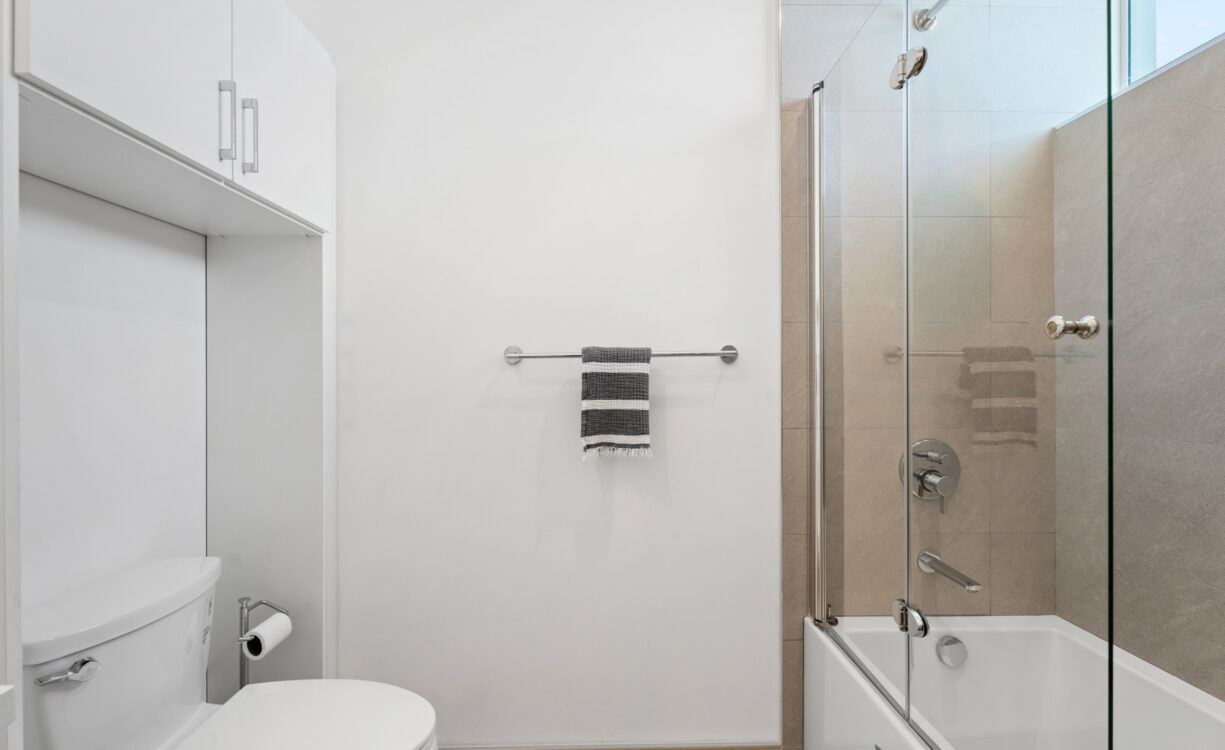 PERIWINKLE 551, 3 BEDROOM TOWNHOME