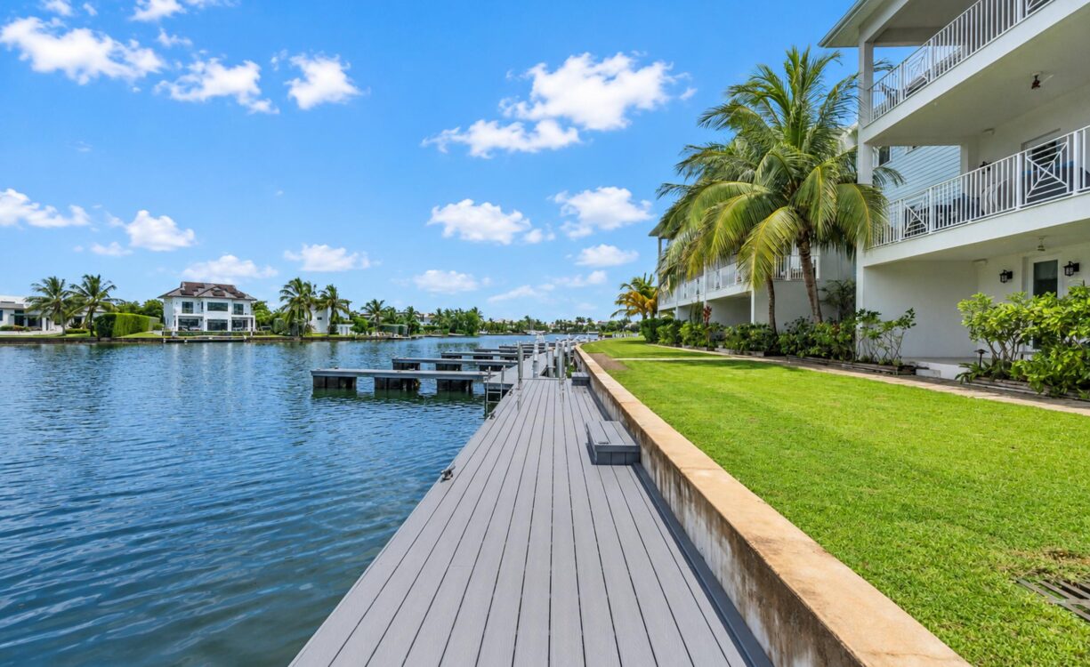 PERIWINKLE 51, 3 BEDROOM TOWNHOME