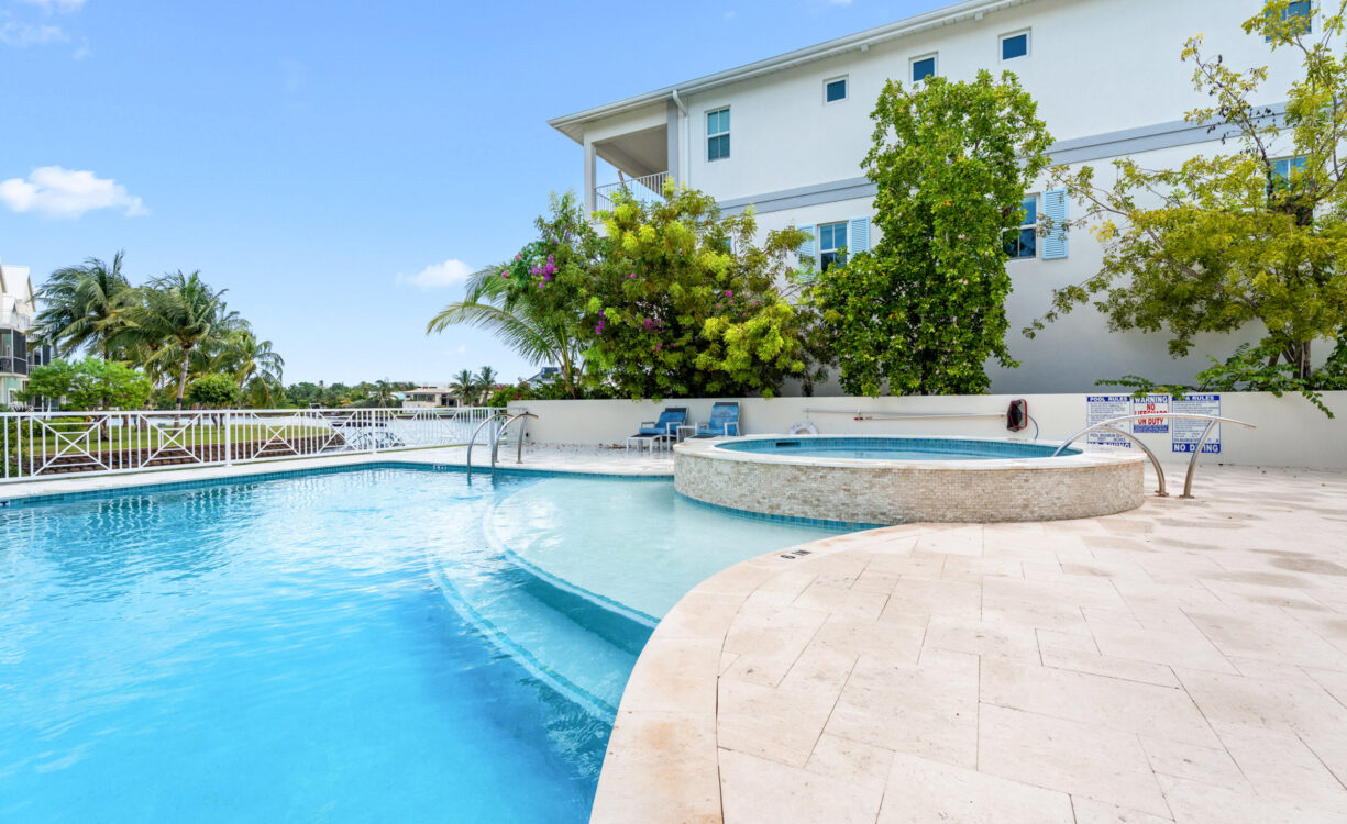 PERIWINKLE 51, 3 BEDROOM TOWNHOME