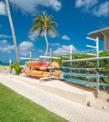 PLANTATION VILLAGE - 7 MILE BEACH CONDO