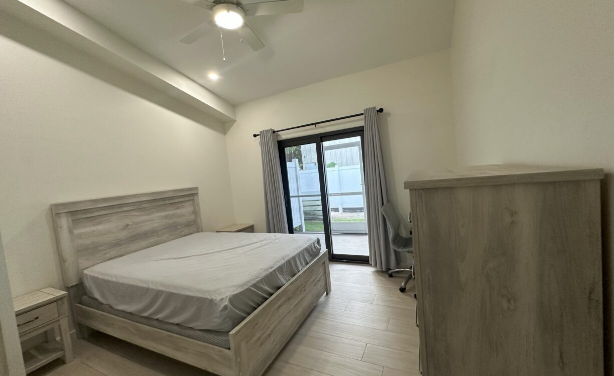 GATEWAY WEST 17, GEORGE TOWN CONDO