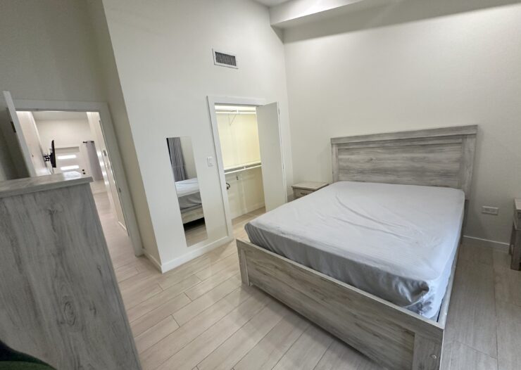 GATEWAY WEST 17, GEORGE TOWN CONDO