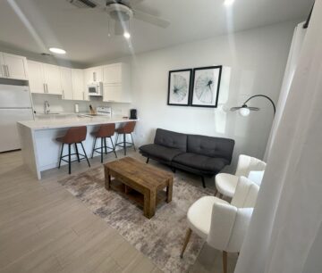 GATEWAY WEST 22, GEORGE TOWN CONDO