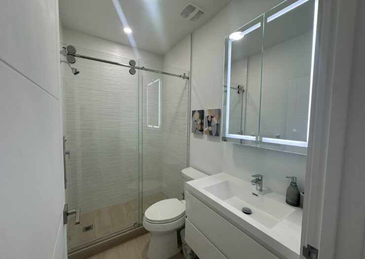 GATEWAY WEST 22, GEORGE TOWN CONDO