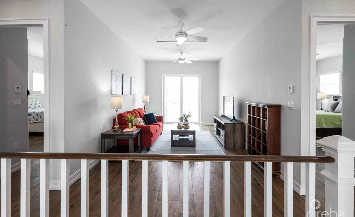 CRYSTAL HARBOUR WATERFRONT HOME