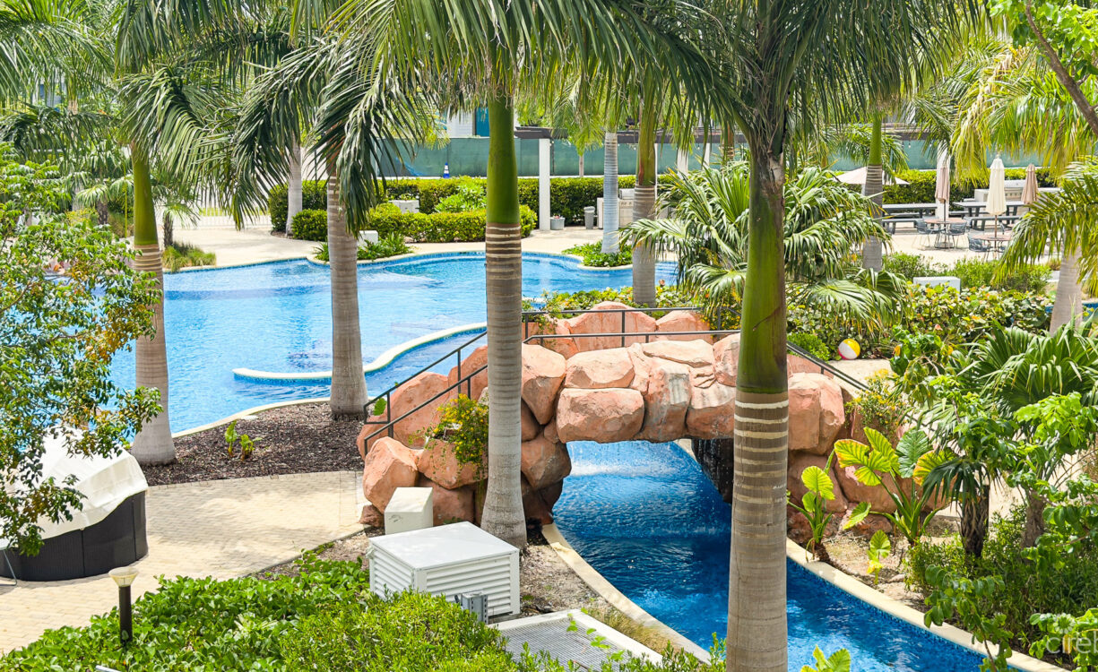 OLEA - 2 BED CORNER CONDO
