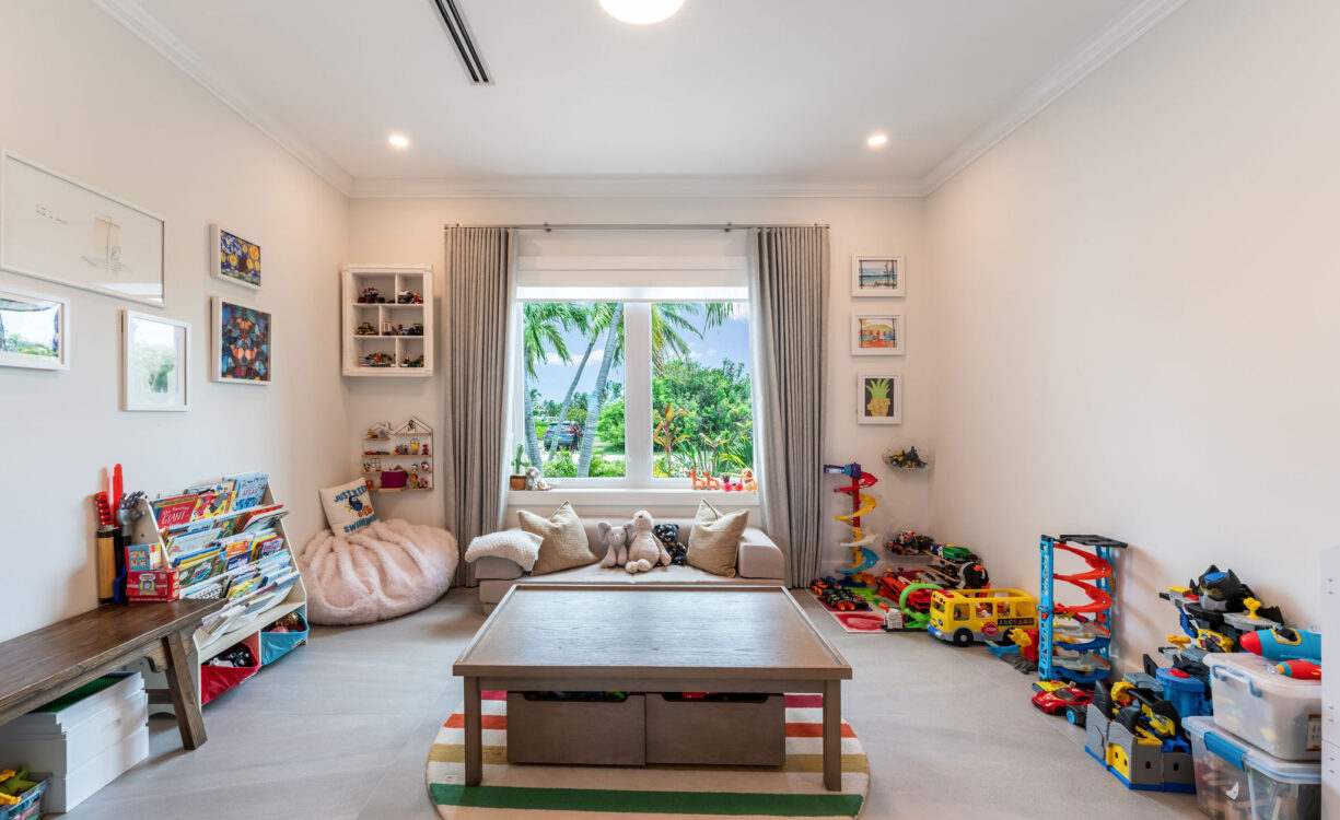 COCONUT COVE, THE SOHRES FAMILY HOME