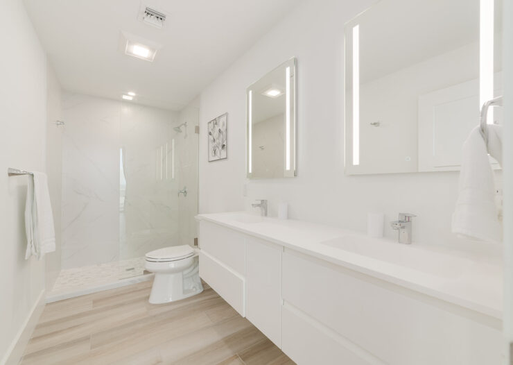 SUNSET POINT - BEAUTIFULLY UPGRADED 3 BED WITH PANORAMIC OCEAN VIEWS